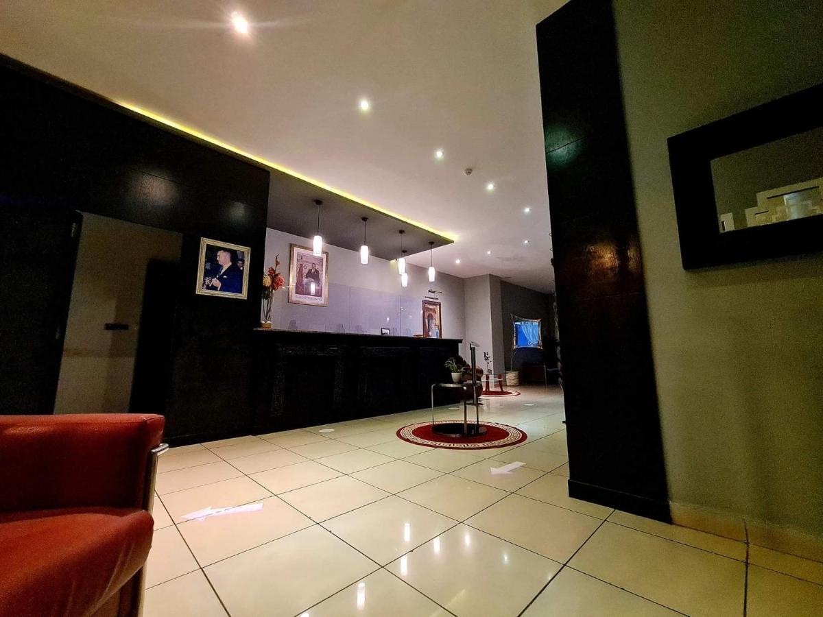 Hotel La Corniche 弗尼迪克 外观 照片