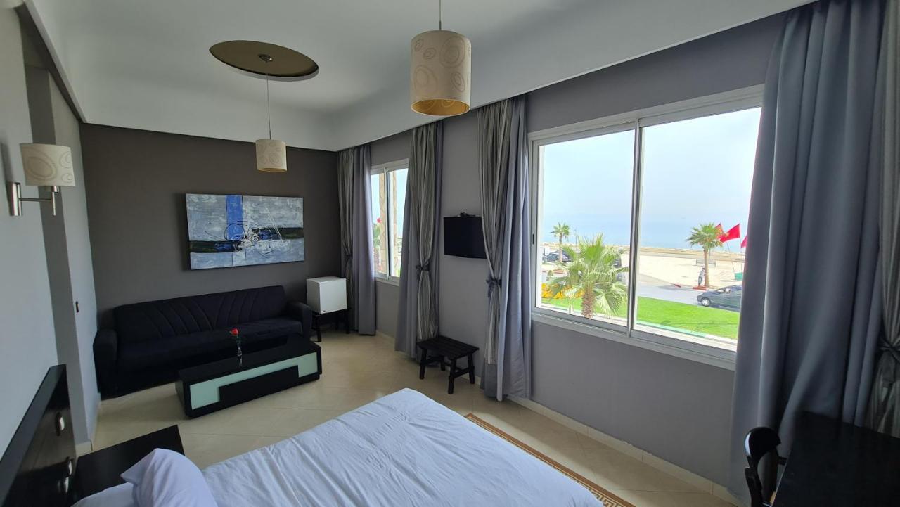 Hotel La Corniche 弗尼迪克 外观 照片